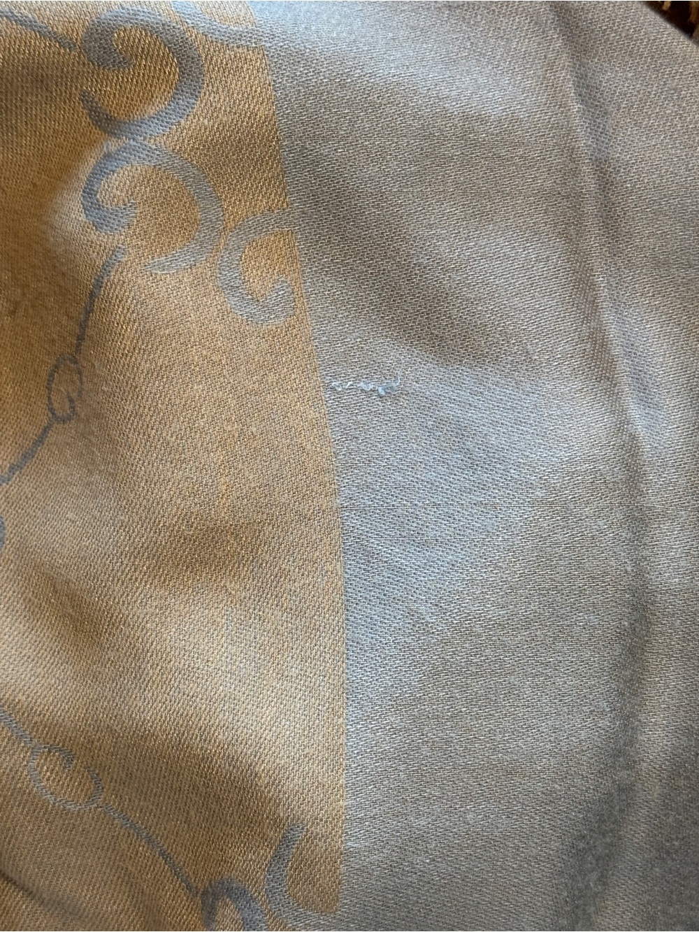 Gucci Cashmere & Silk Monogram Scarf soft dove gray & warm beige (sand/tan) - Picture 7 of 11